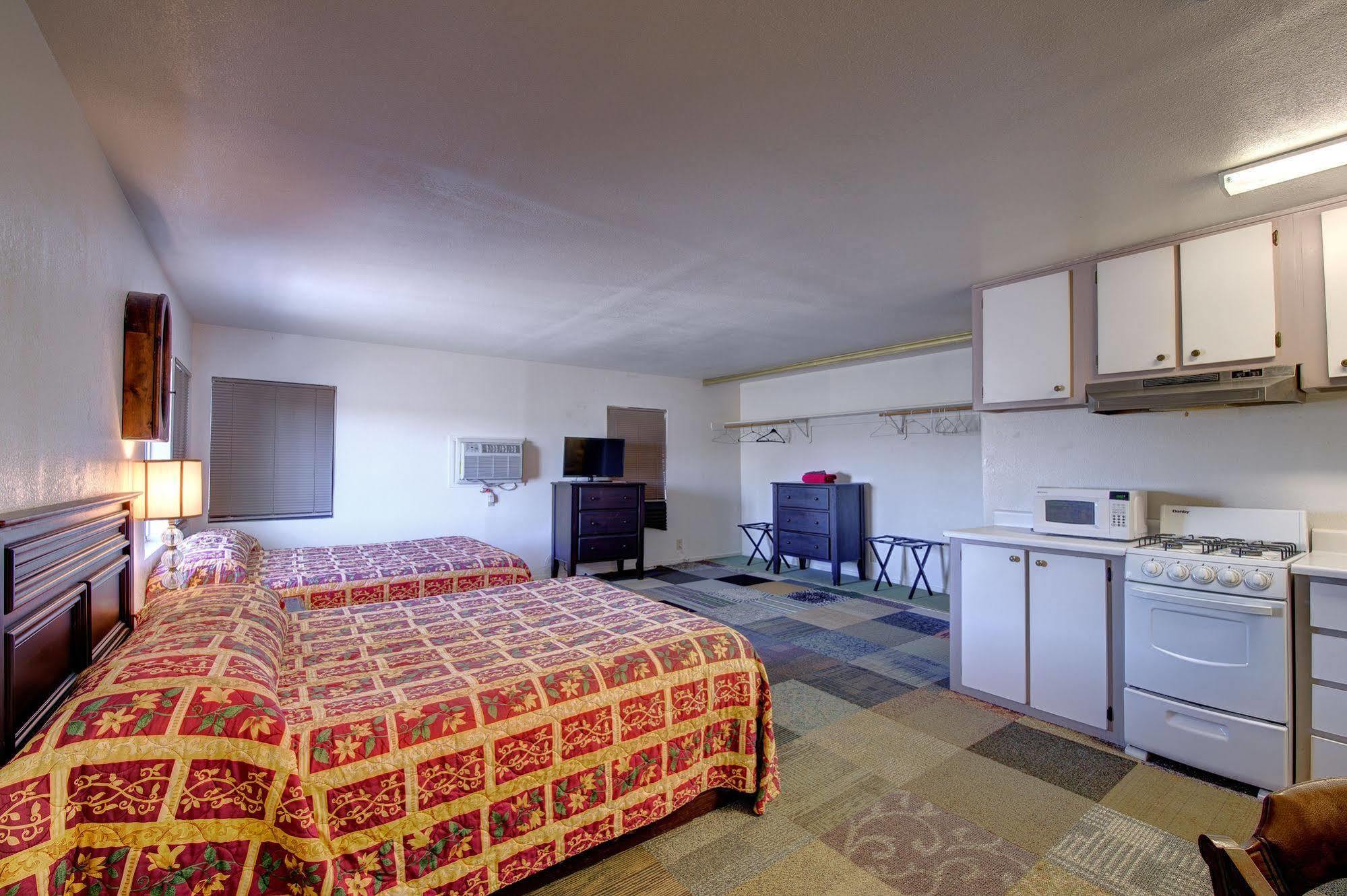 Crimson Hills Motel Parowan Exteriér fotografie